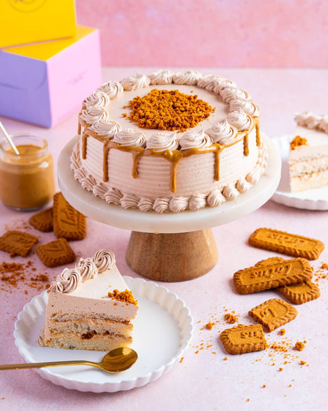 Crunchy Biscoff Cake by 99 Pancakes