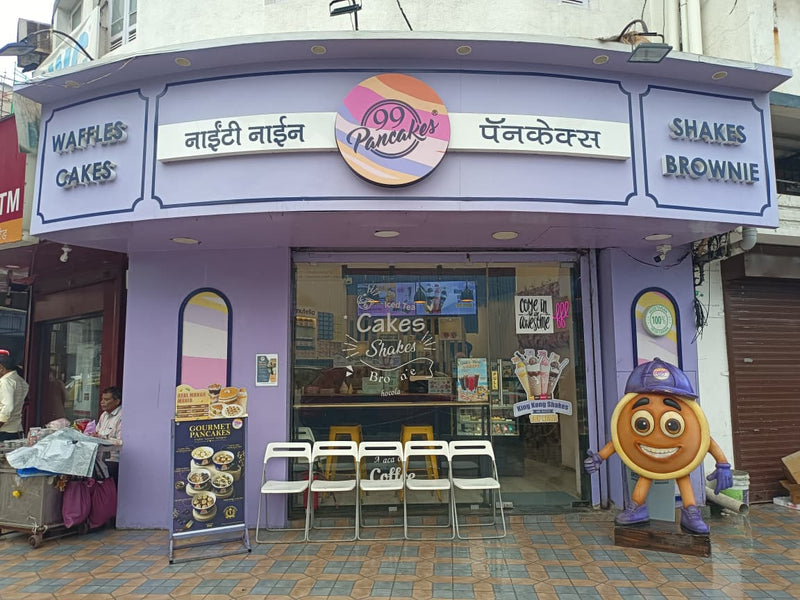 99 Pancakes store in Girgaon Chowpatty