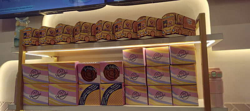 99 Pancakes store in Mahim West